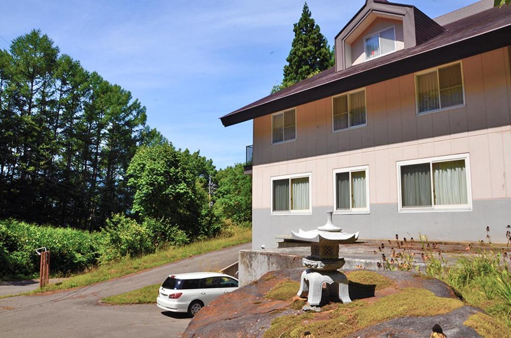 Hotel Bauhinia ホテルバウヒニア Nagano Exterior photo